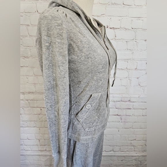 Juicy Couture Vintage Velour Hooded Set | Gray | XS Pants - Small Top | EUC - Picture 6 of 11